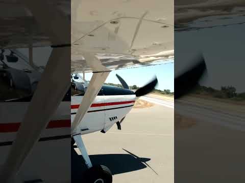 185 Takeoff at Petaluma